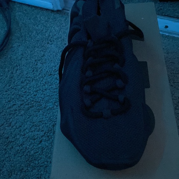 Yeezy 450 dark slate (Black) SIZE 5 1/2 IN MEN - Picture 7 of 10
